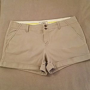 Ladies Khaki shorts